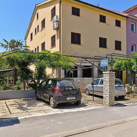 Fuer 3 Personen Ca 35 Qm In Fazana, Istrien Istrische Riviera Apartment *