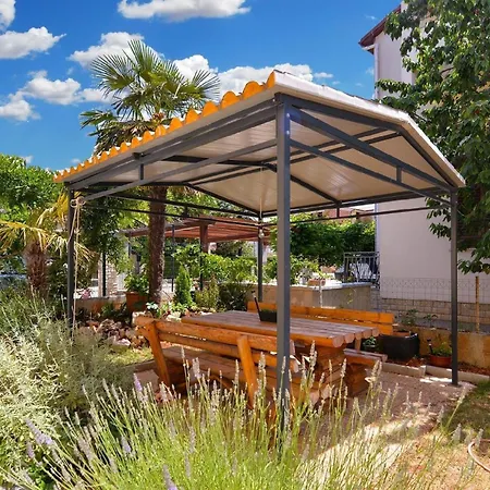 Fuer 3 Personen Ca 35 Qm In Fazana, Istrien Istrische Riviera * Fazana
