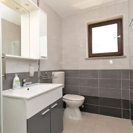 Apartment Fuer 3 Personen Ca 35 Qm In Fazana, Istrien Istrische Riviera